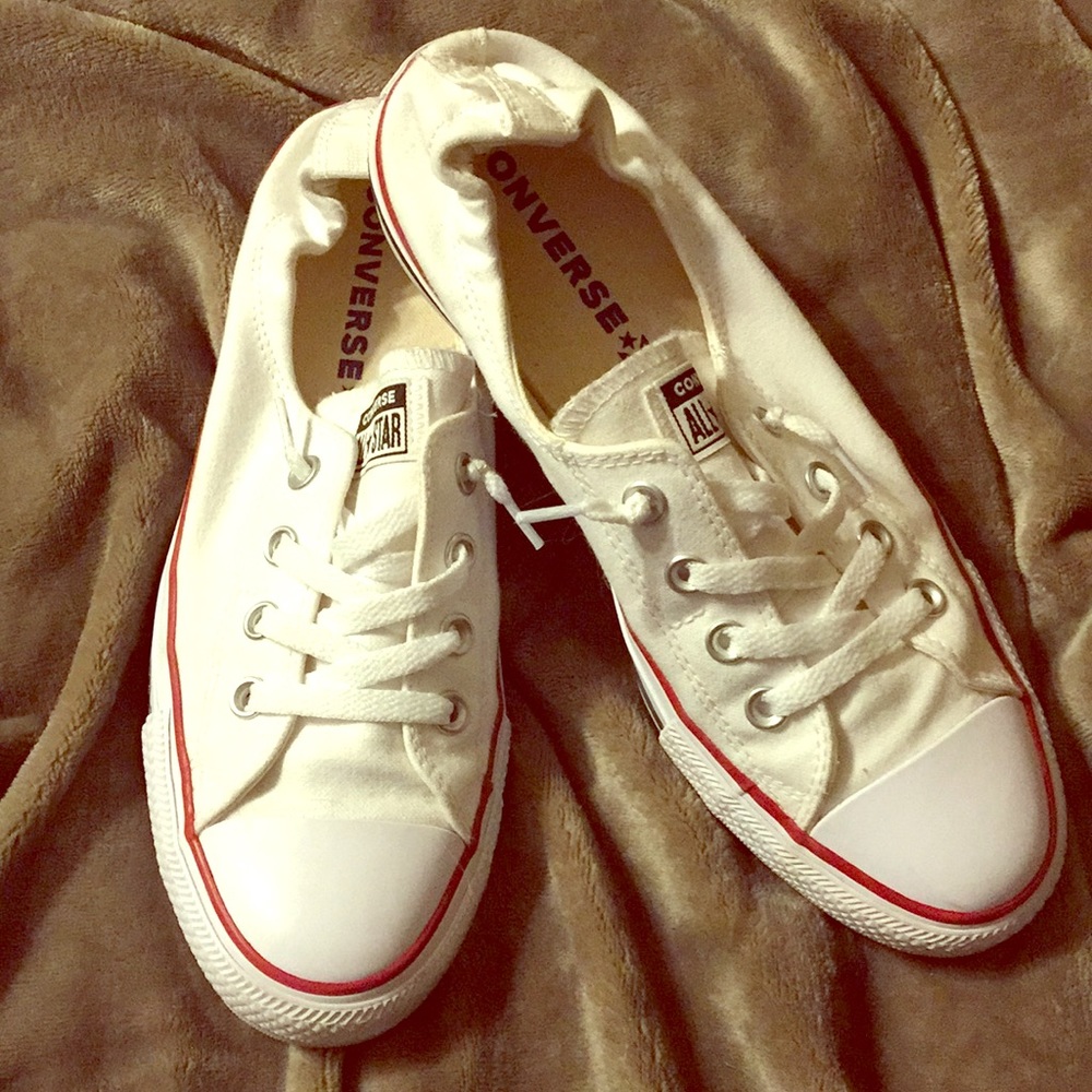 Practically brand new slip on white Converse